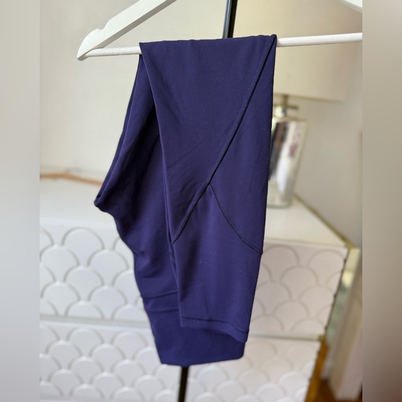 Lululemon Athletica Rich Purple Leggings - Picture 3 of 5